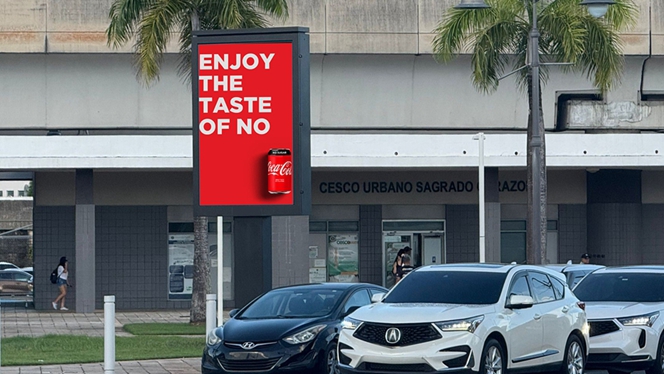 YEROO P4 Full-Color Outdoor LED Digital Billboard Project in Puerto Rico